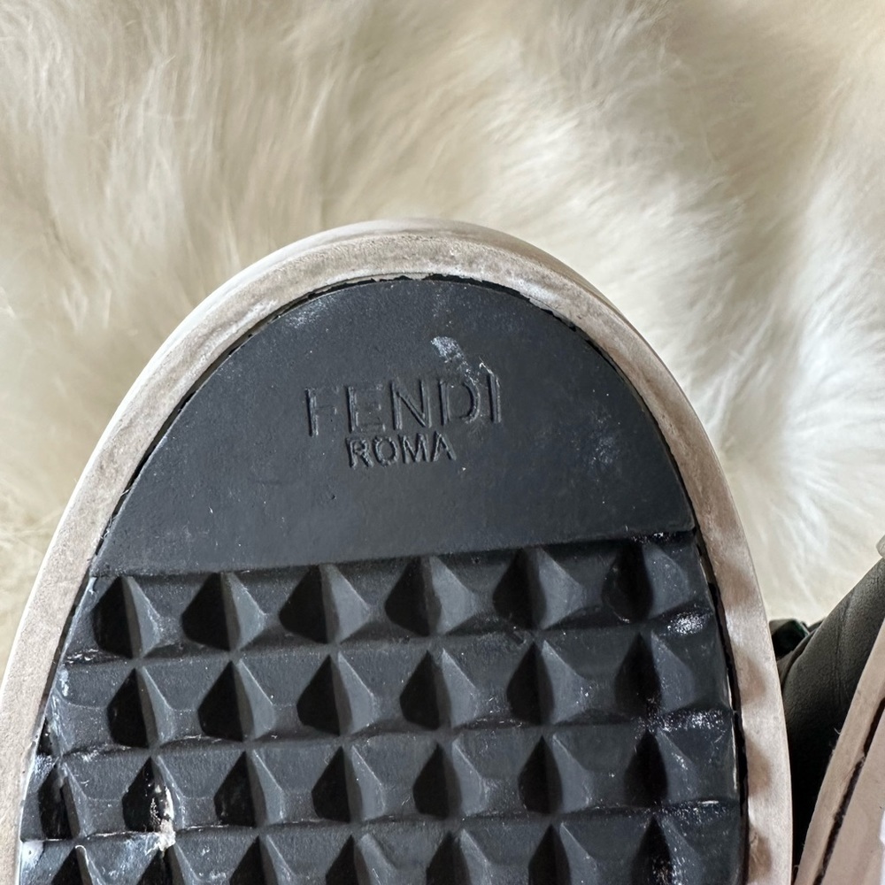 FENDI KARLITO STUDDED LEATHER SLIP ON SNEAKERS WOMENS 37 7 DESIGNER RARE - Picture 4 of 12